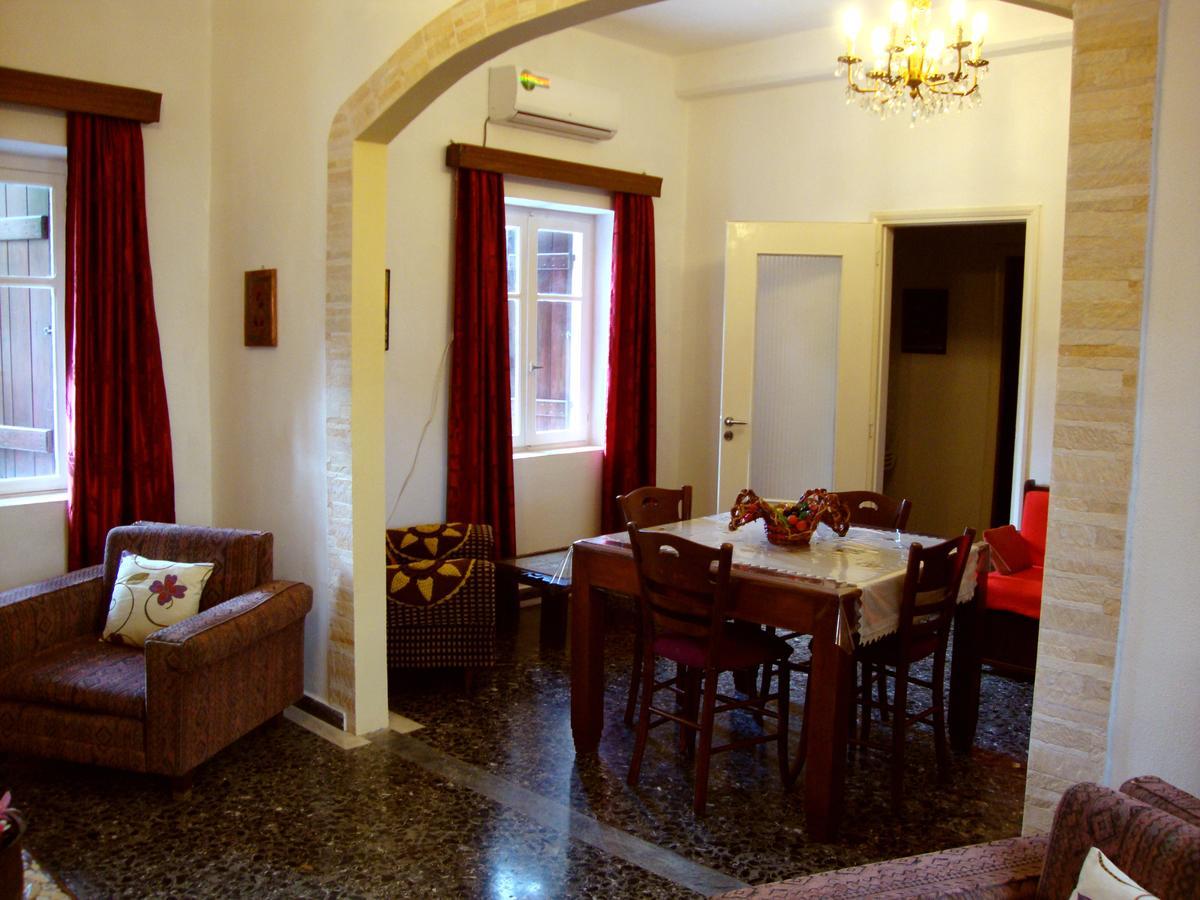 Venezian Castle House Apartment Kíssamos Екстериор снимка